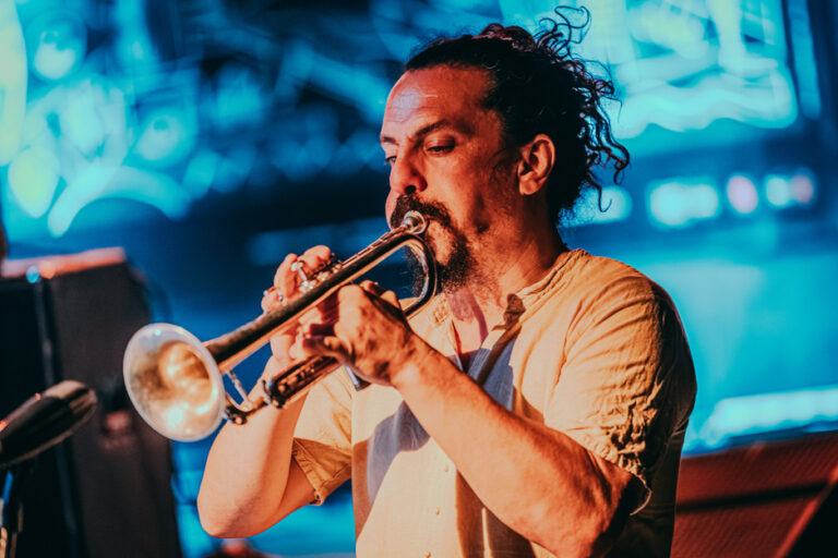 Impronedjeljak-Jazz-u-Mocvari-Luis-Vicente-Trio-3o-Deronjic-Novak-Golubic-20.5.2026-40